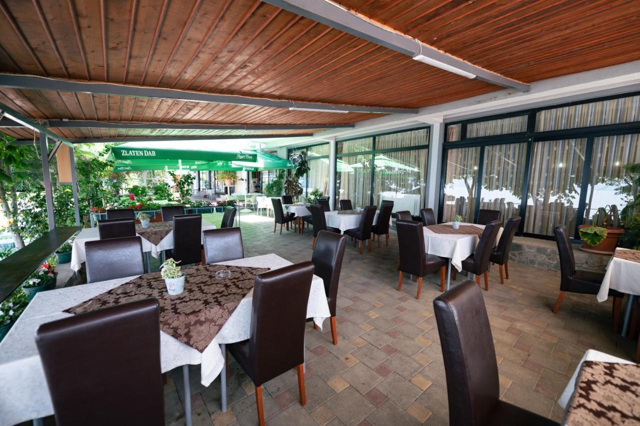 Hotel Holiday-M Ohrida Exterior foto