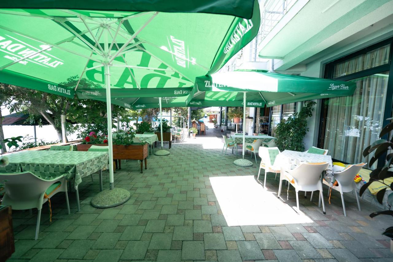 Hotel Holiday-M Ohrida Exterior foto