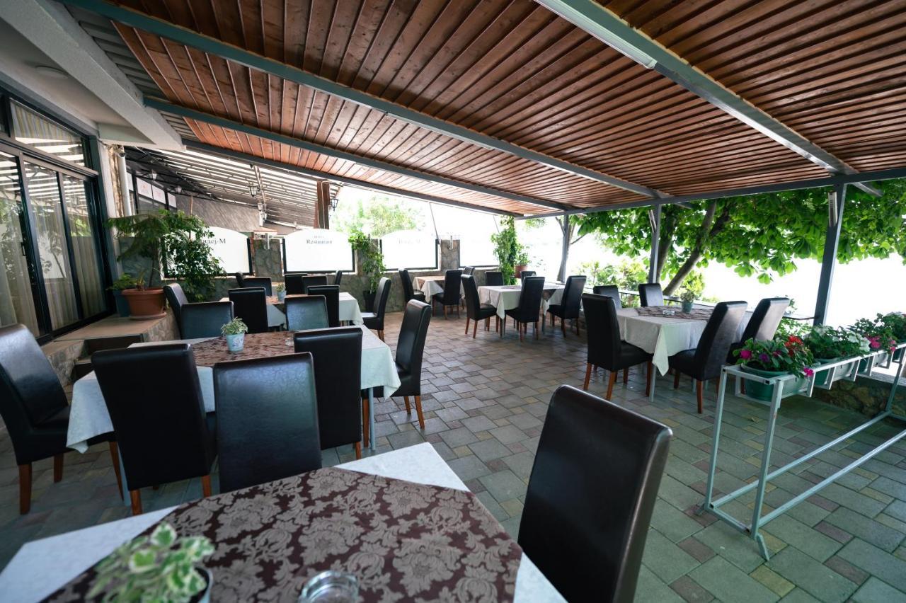 Hotel Holiday-M Ohrida Exterior foto